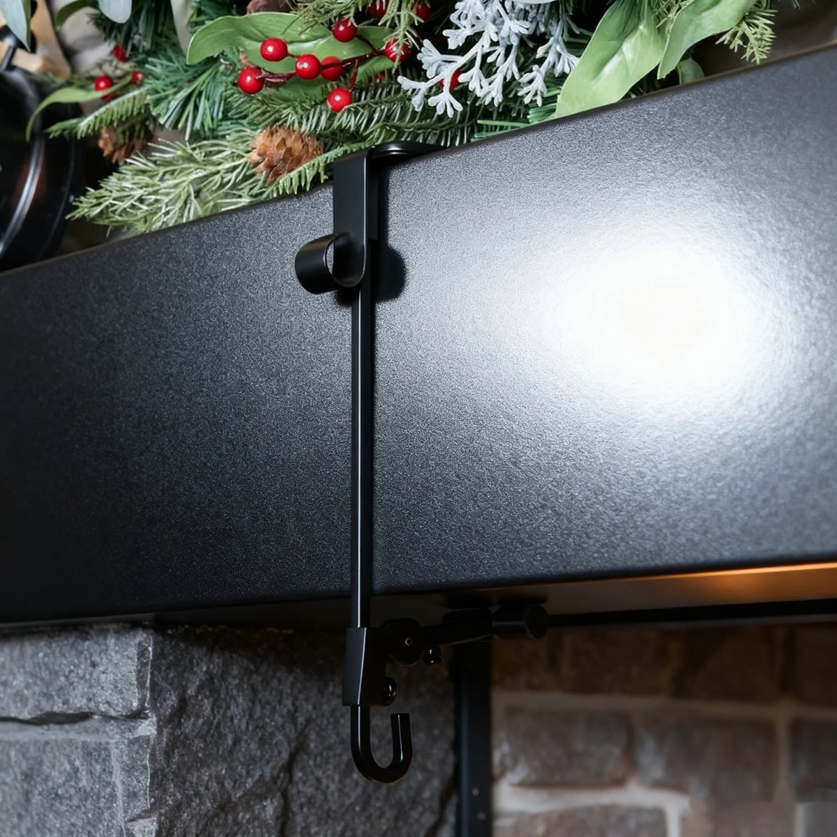 🎄Fireplace Stocking and Garland Hanger